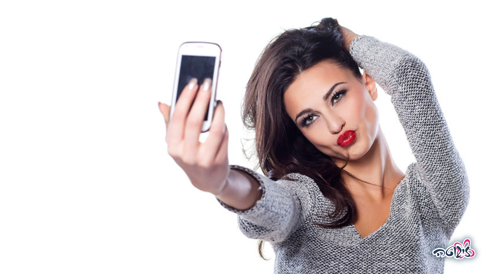 איך ליצור פרופיל היכרויות שמושך תשומת לב?