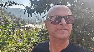 Yossi