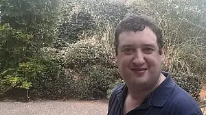 רון