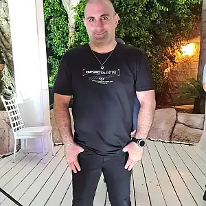 אפי