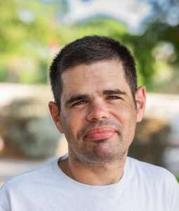 יהלום עדין
