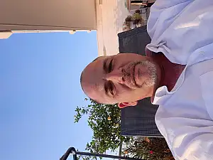 מוטי