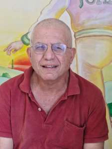 יון