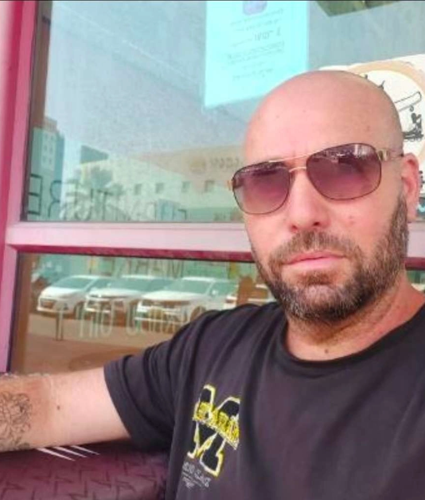 Yaniv