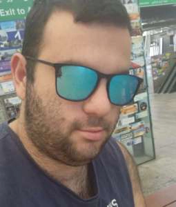 המפנק