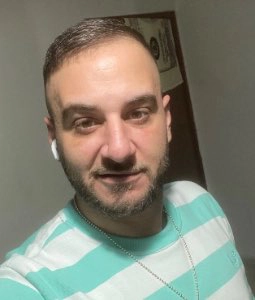 לא 