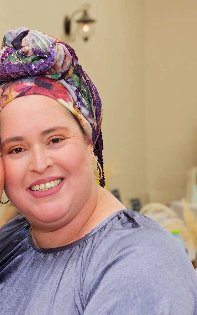 מוארת
