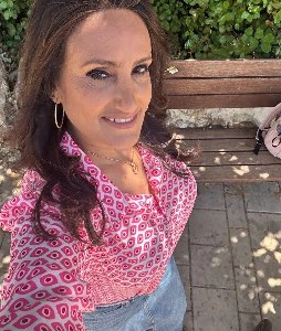 אביבית