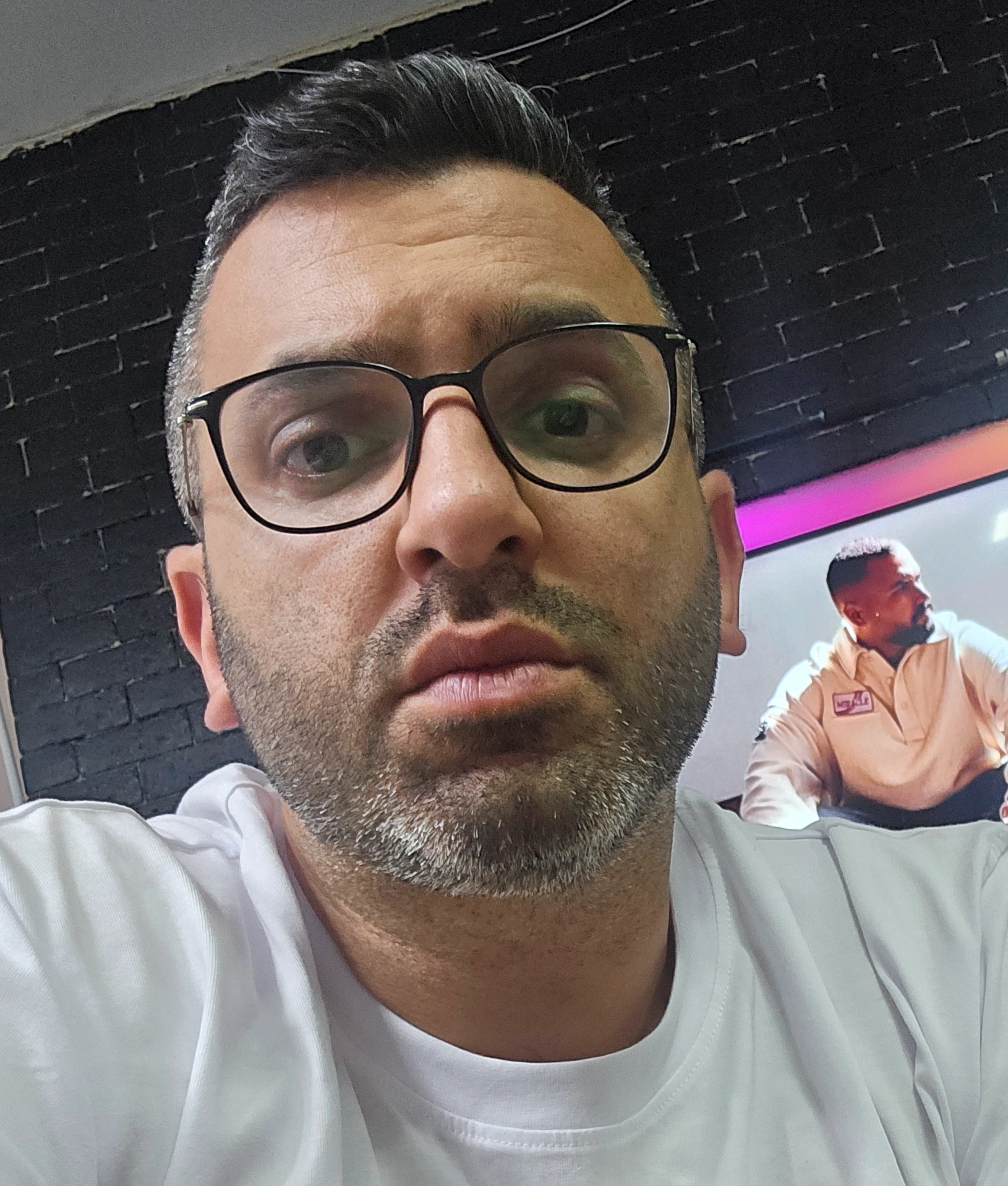 דניאל