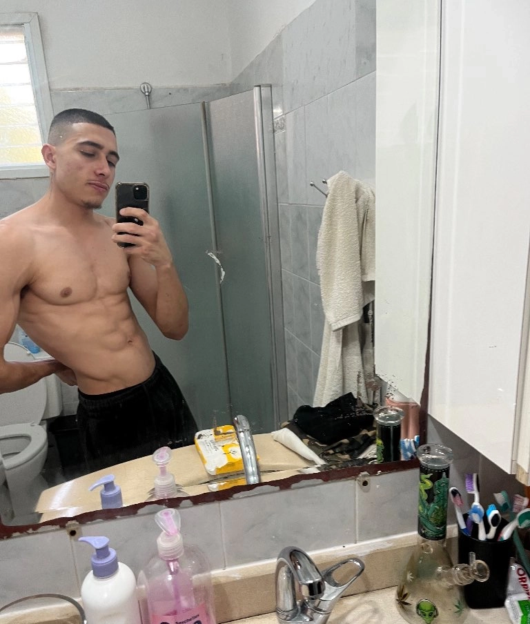 ישש