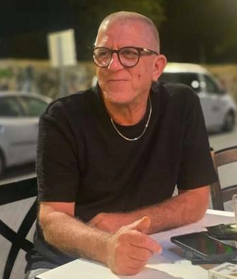 אלעד