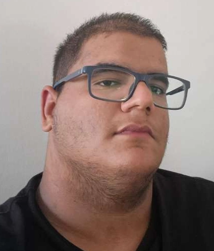 אדיר