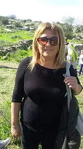 נעמי